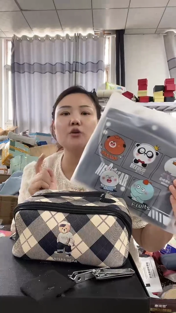 牦牛剖层皮革琪琪女包超好看发图片款
