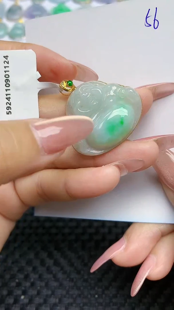 【闪购商品】翡翠颈饰18K金镶嵌天然A货翡翠 56