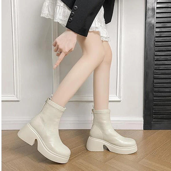 2025新款白色短靴女松糕厚底小个子增高弹力瘦瘦靴真皮显瘦马丁靴