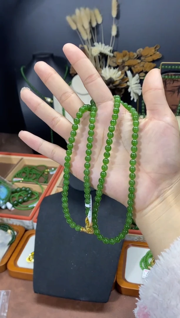 【闪购商品】和田玉（碧玉）颈饰未镶嵌6辣绿毛衣链