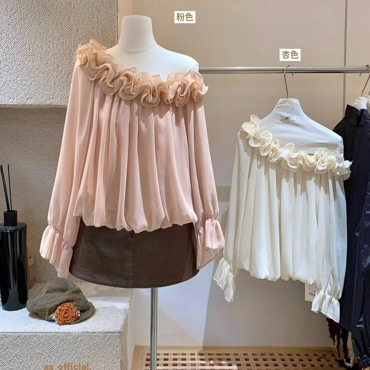 法式甜美减龄一字肩长袖衬衫女秋装宽松花边独特绝美别致露肩上衣