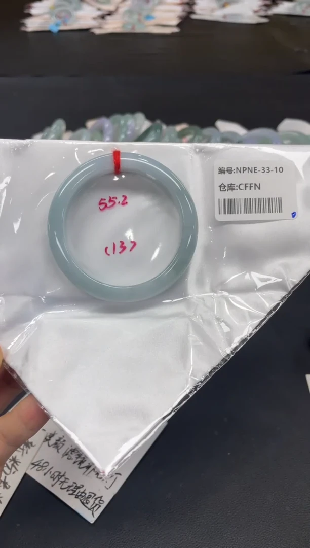 未镶嵌手镯翡翠翡翠手镯