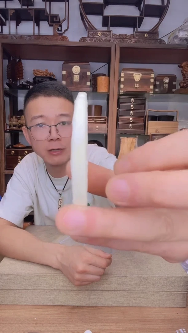 乌木类书架567猛犸半月梳18.1克