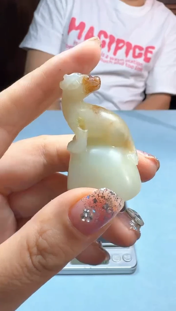 和田玉未镶嵌颈饰1