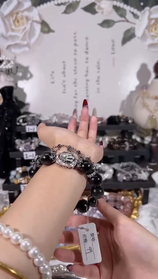 【闪购商品】水晶手链未镶嵌天然水晶默认微瑕，多样性发货发其一