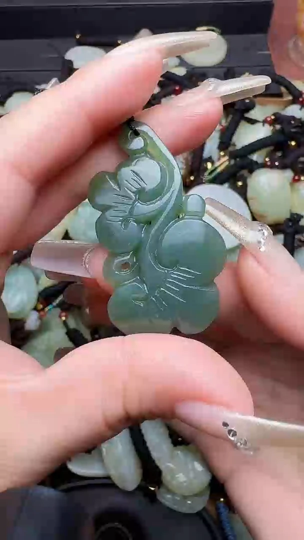 【闪购商品】和田玉颈饰未镶嵌00