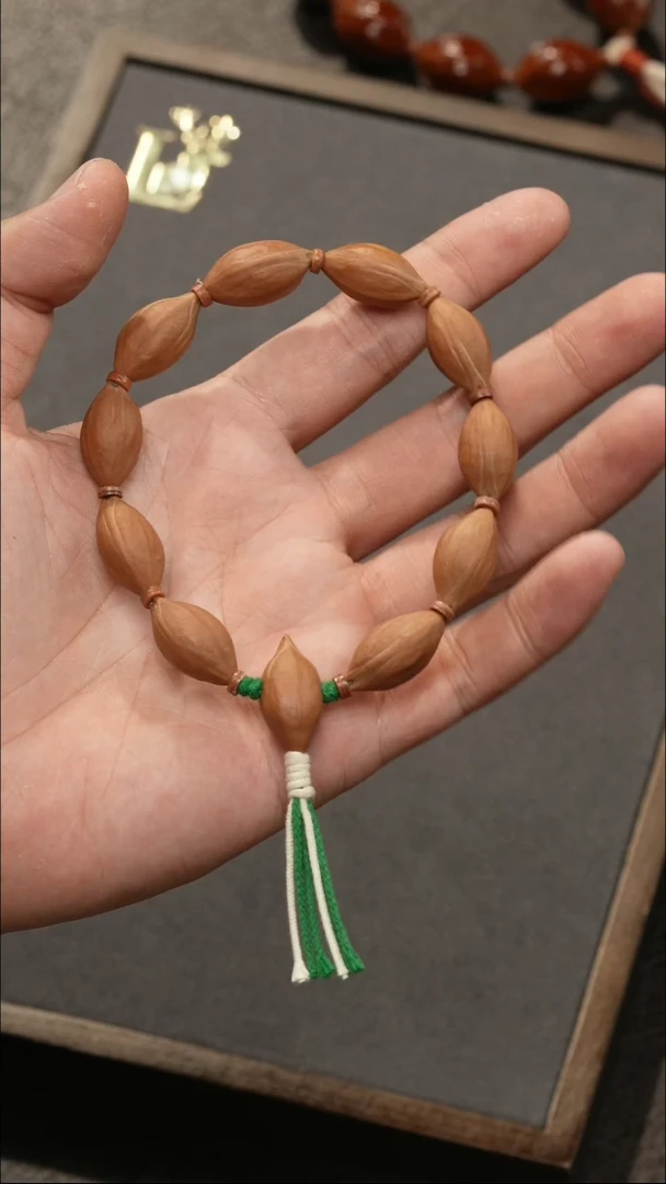 手串/手链橄榄核板正规整小籽素核