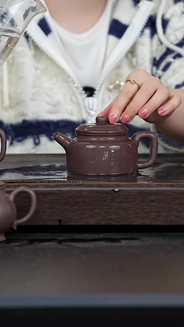 【闪购商品】紫砂茶壶四号井底槽青德钟