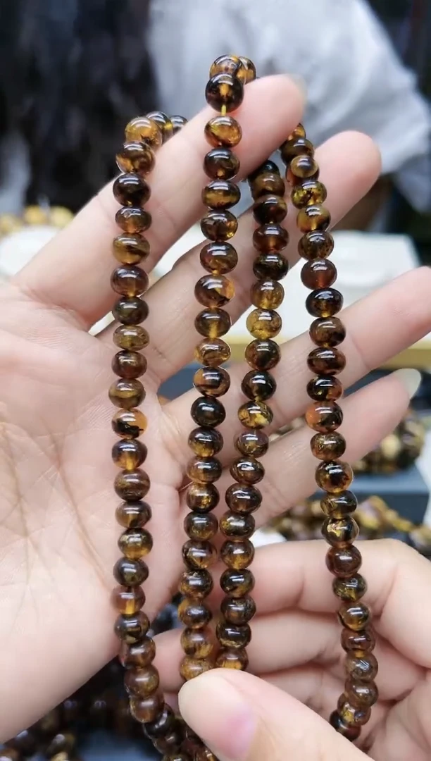 【闪购商品】琥珀颈饰未镶嵌7琥珀