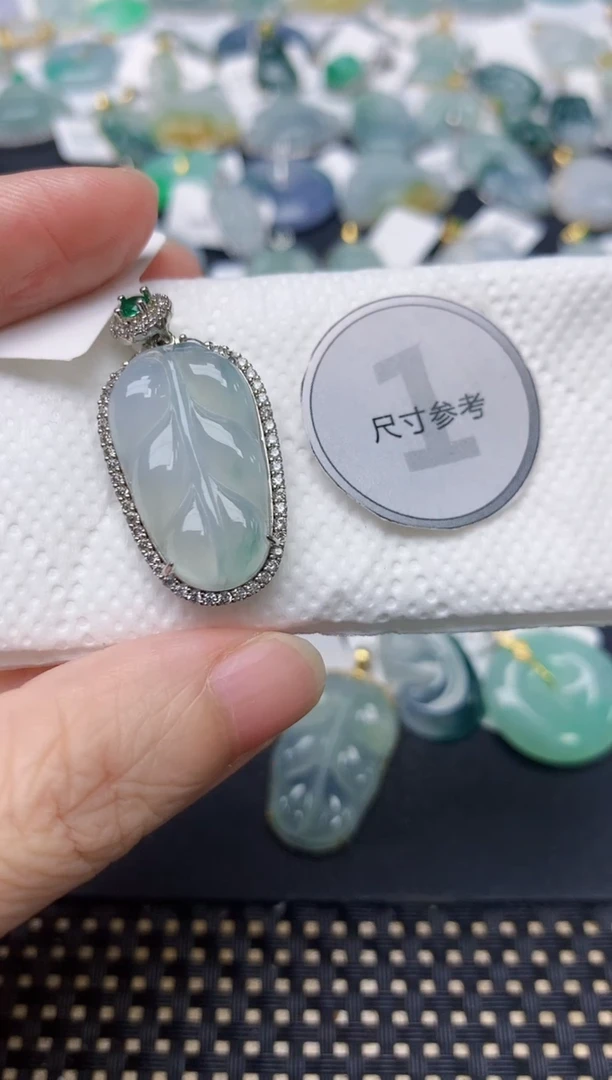 颈饰未镶嵌翡翠天然缅甸A货翡翠