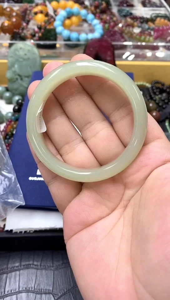 未镶嵌手镯和田玉（糖玉）手链42