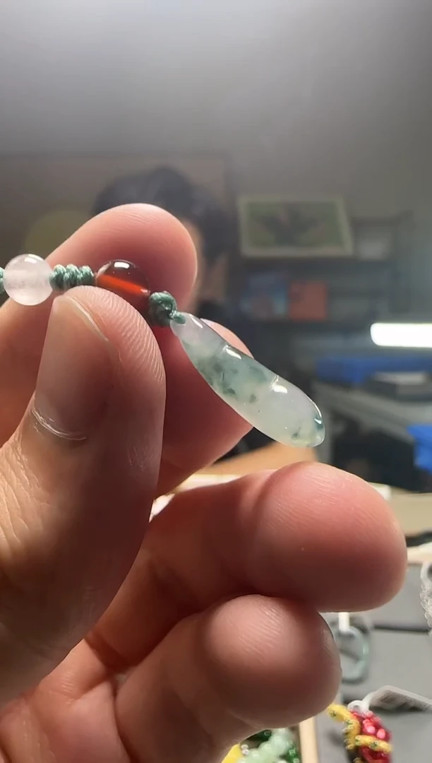 翡翠未镶嵌吊坠(不含链)天然A货翡翠蓝花mini福豆