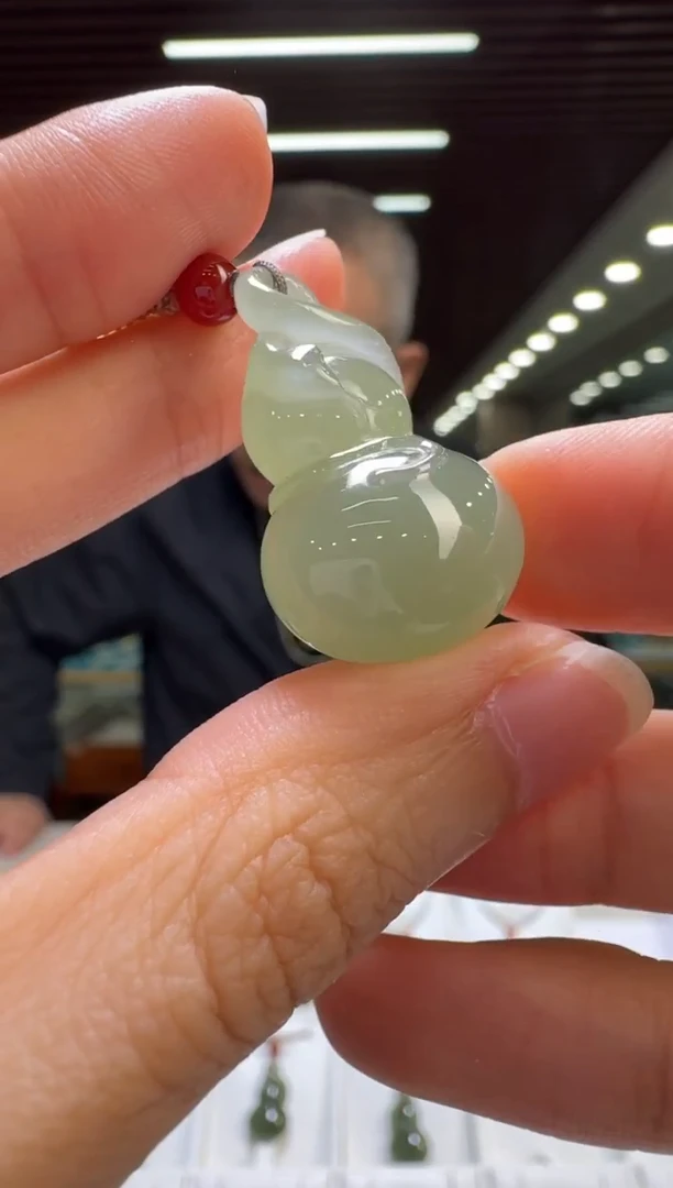 颈饰未镶嵌和田玉葫芦配绳