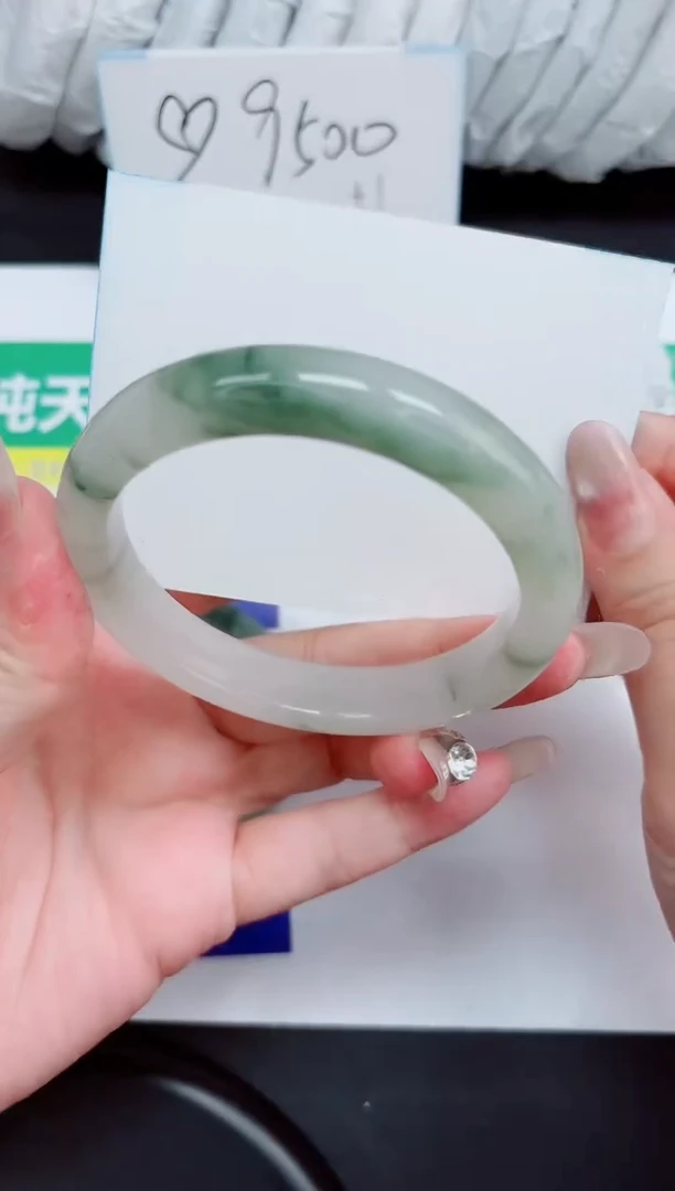 石英质玉手镯未镶嵌39-60.2