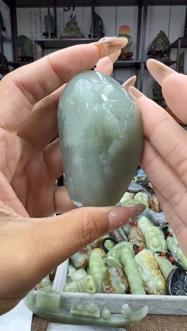 未镶嵌和田玉把件1