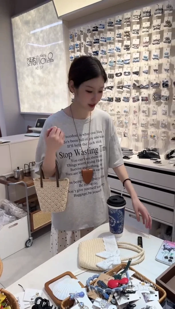 棉麻针织精编包包