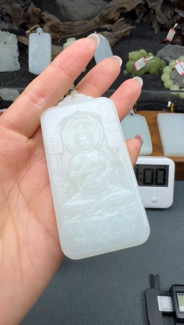 颈饰未镶嵌和田玉3