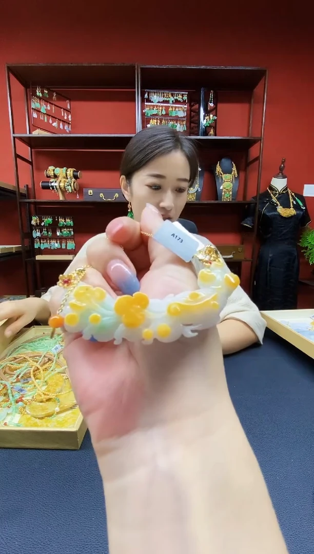 颈饰未镶嵌翡翠翡翠吊坠