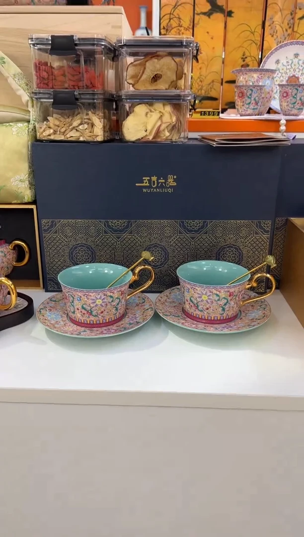 瓷片小乔闪购链接