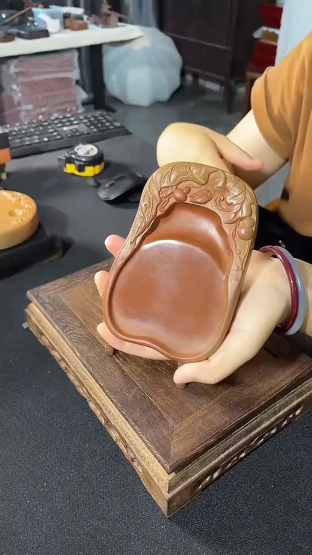 夜****?绛州澄泥砚微瑕葫芦砚