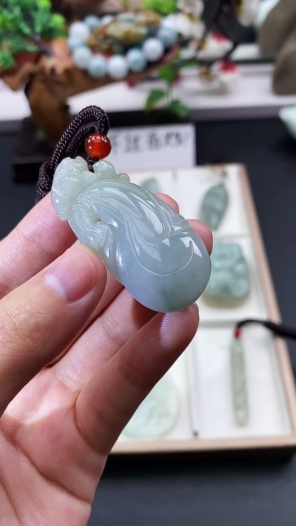颈饰未镶嵌翡翠天然缅甸A货翡翠