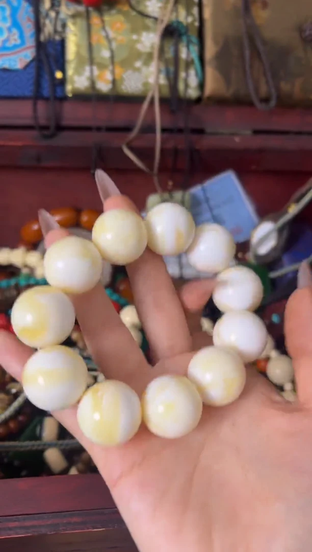 【闪购商品】蜜蜡手链未镶嵌——————————————