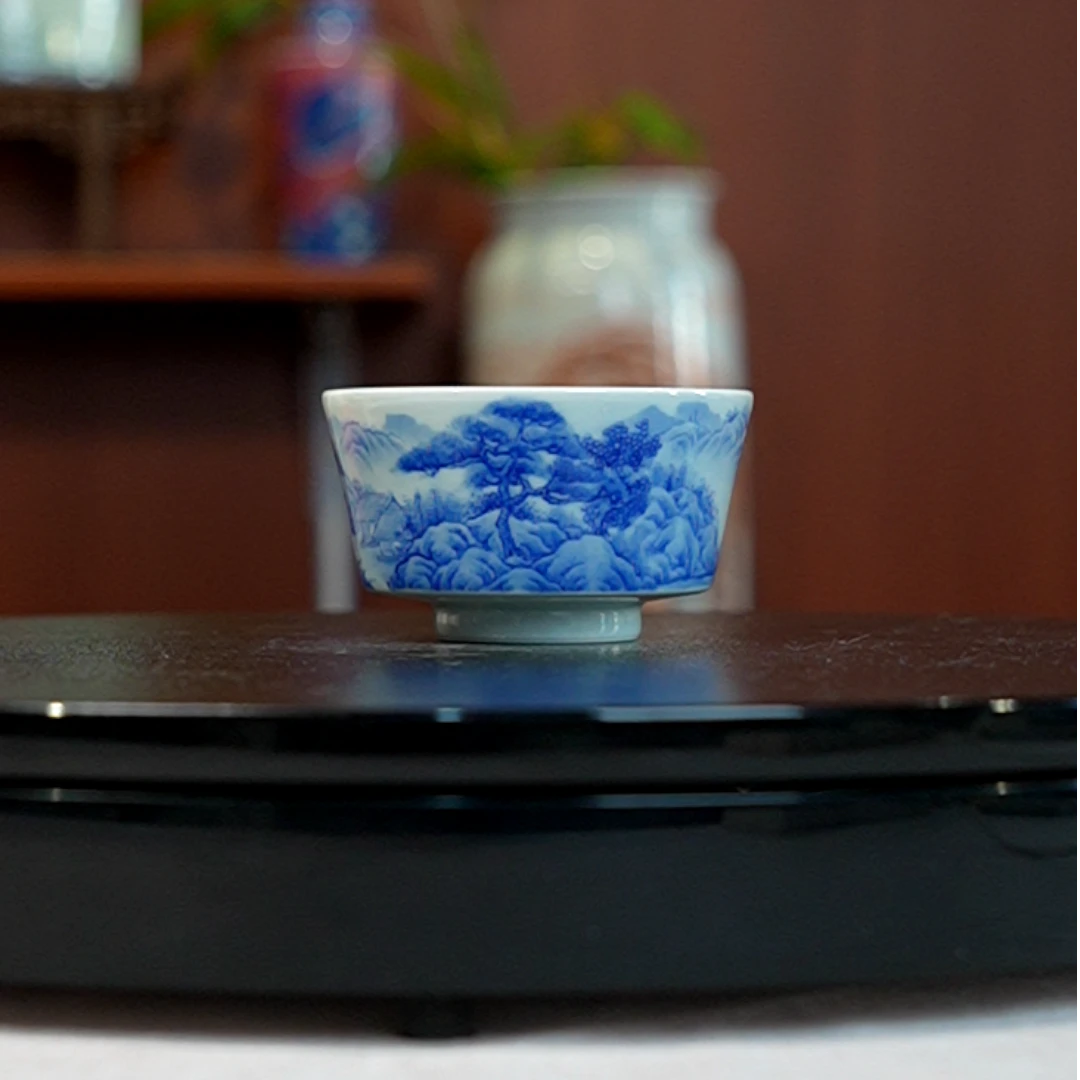 12.27/N100198/00820/青花山水马蹄杯/口径7.6/高4.4/100cc