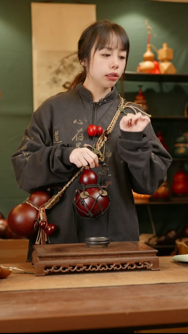 136号精品天然大漆酒葫芦一物一拍~