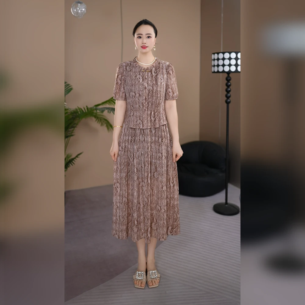 凉快清爽高档连衣裙女夏季2025新款妈妈夏装洋气质高贵收腰显瘦