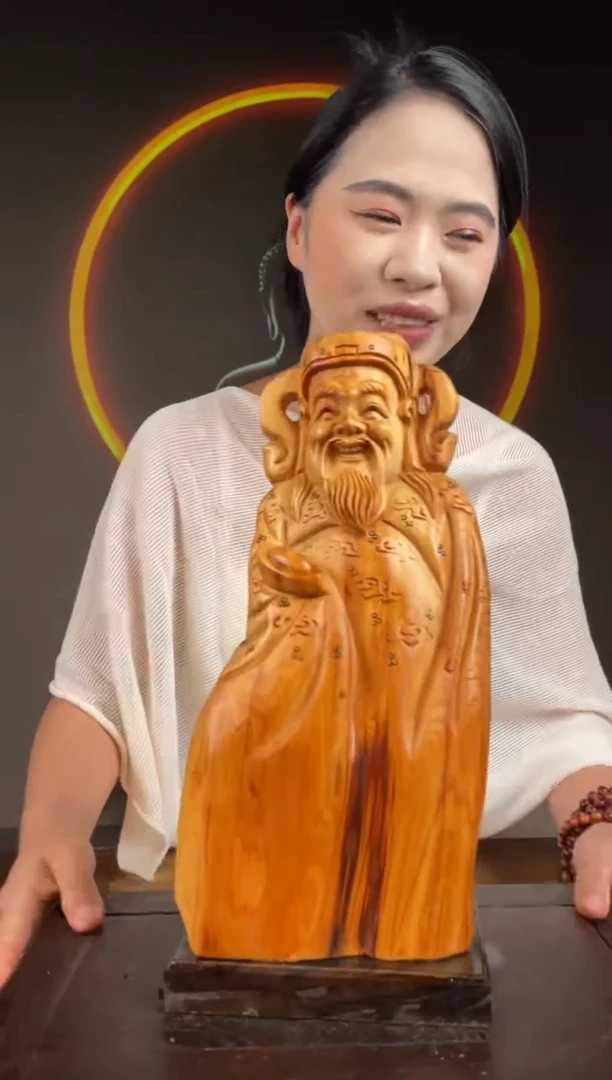 柏木（崖柏）手工摆件,先抢先得! 编号:113