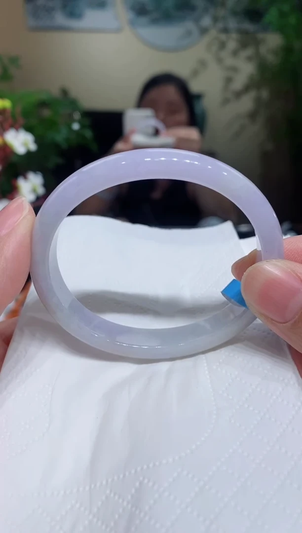 未镶嵌手镯（贵妃镯）翡翠圈口53-54