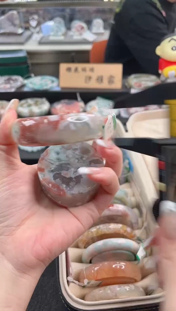 未镶嵌手镯石英质玉尘*丷圈口（赠品镯心）