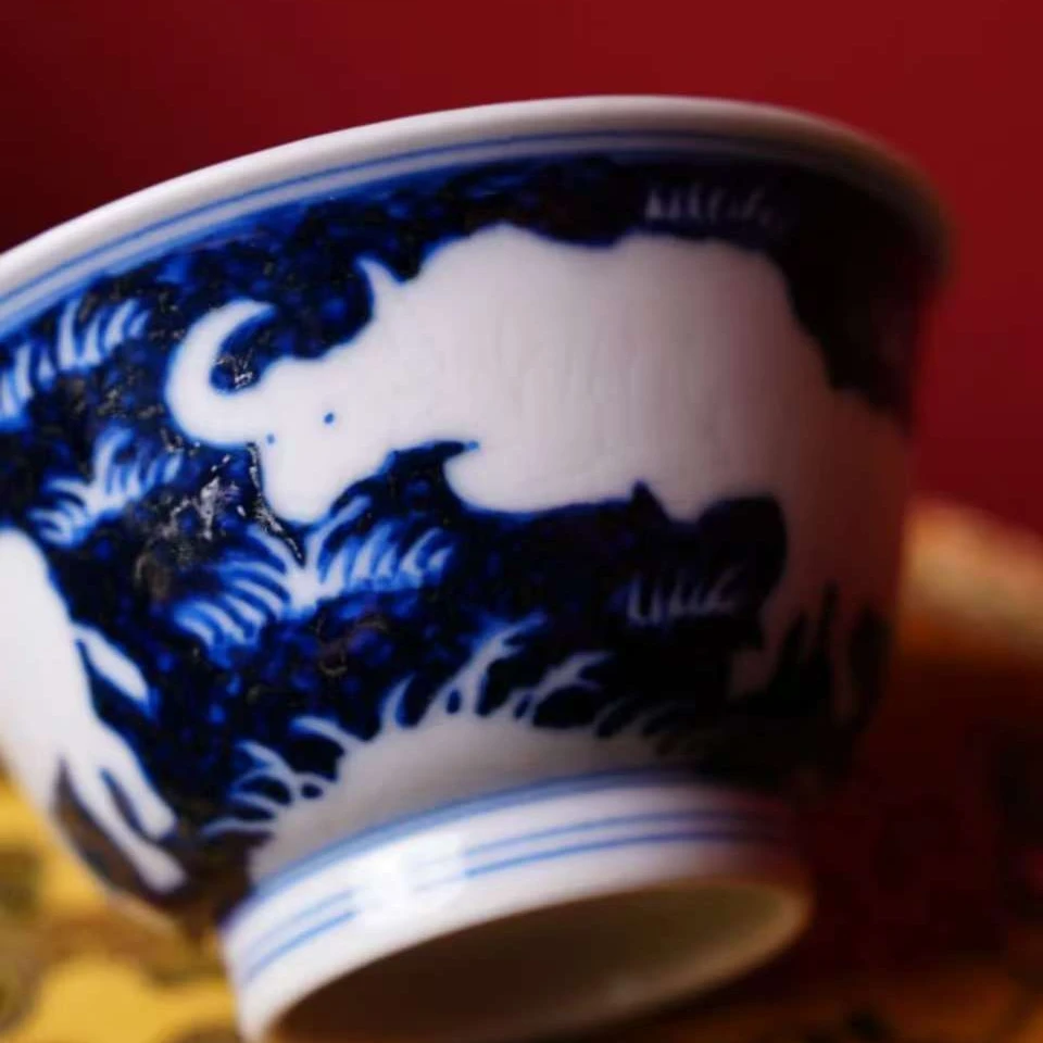 景德镇成蕴窑十二生肖系列生肖牛单杯
