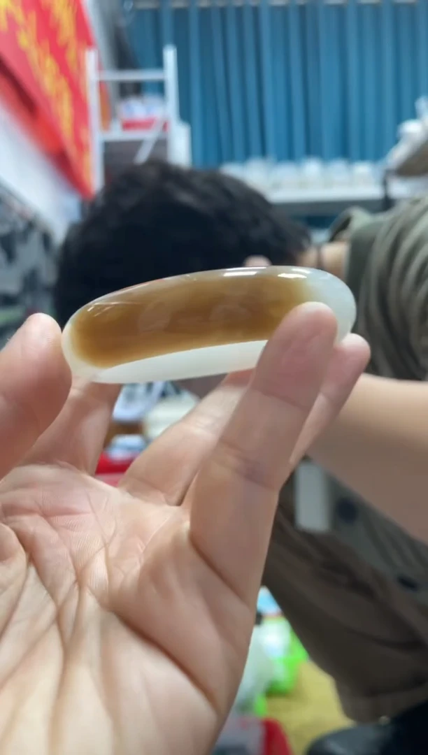 【闪购商品】和田玉颈饰未镶嵌A18一口糖浅糖55
