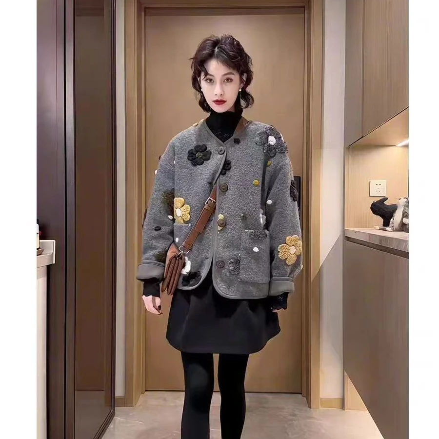 【摩姐姐欧韩】短款花朵羊毛鹅绒服