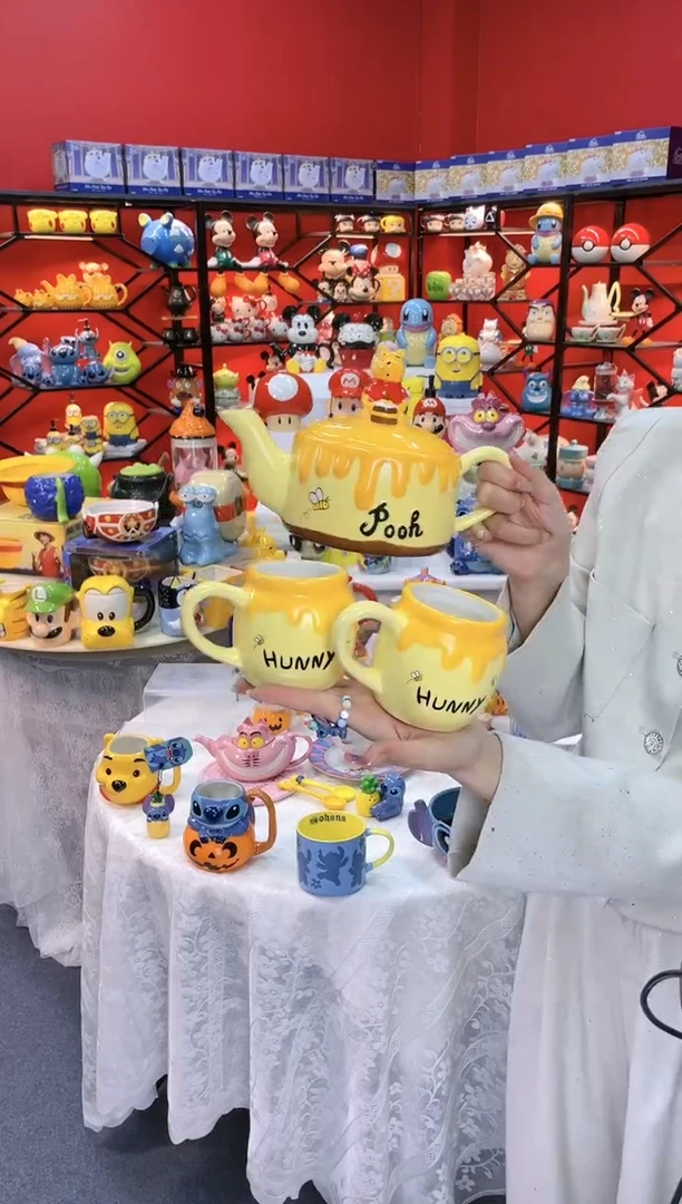 【闪购商品】.@@陶瓷维尼熊一壶二杯