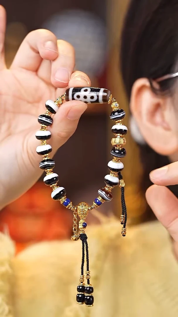 玛瑙/玉髓（覆膜）颈饰未镶嵌五闪手串