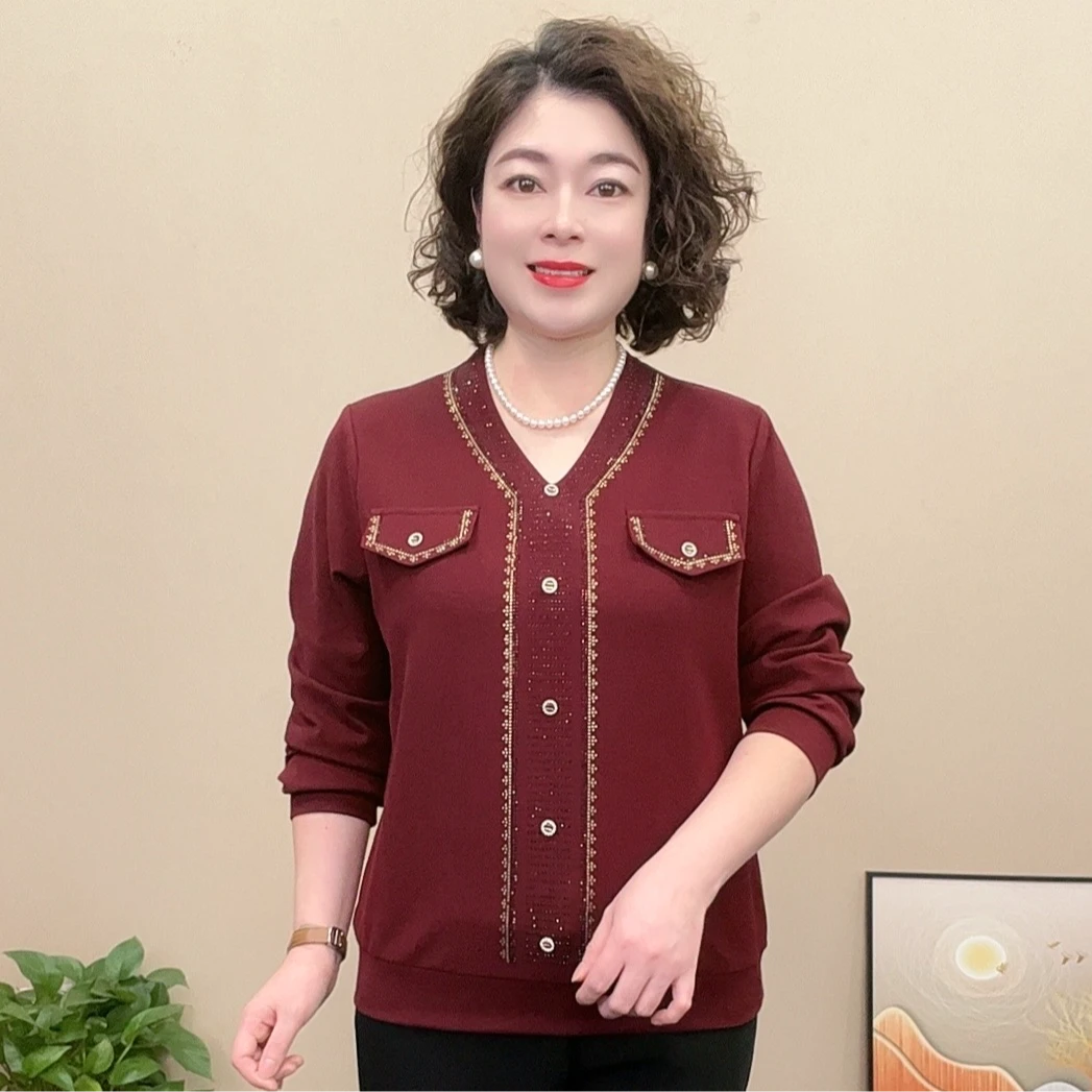 2025春款上新长袖时尚洋气上衣气质百搭宽松显瘦V型领妈妈装烫钻