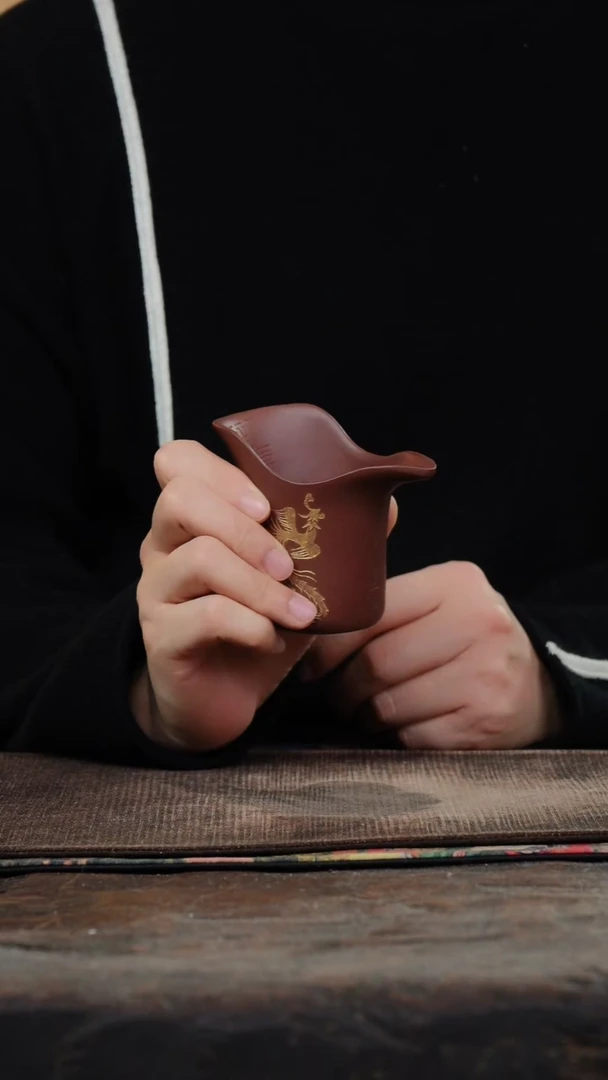 龙凤呈祥紫砂杯3244