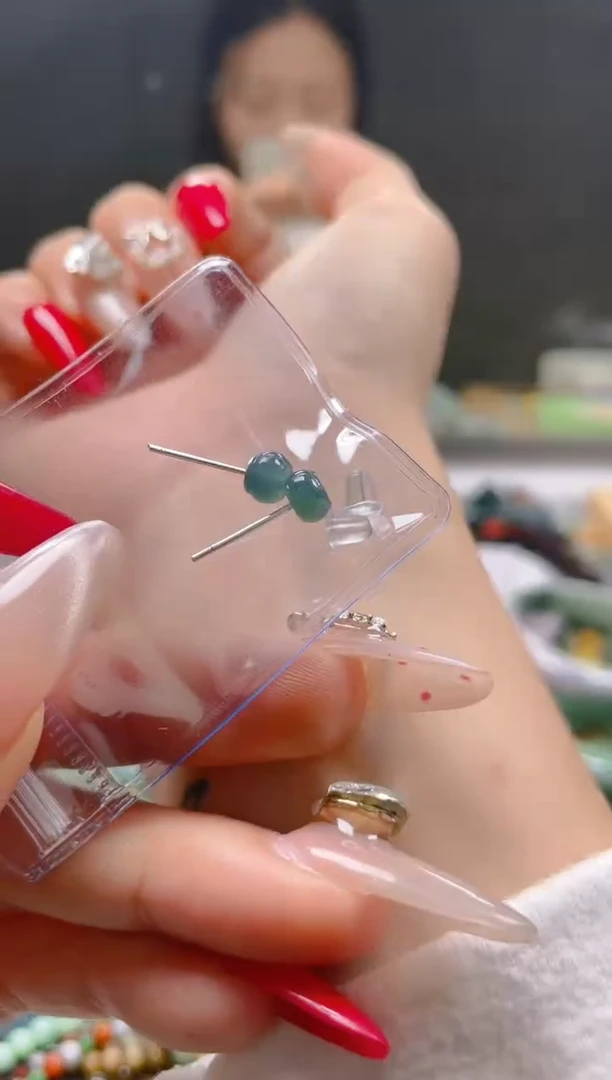 【闪购商品】翡翠颈饰未镶嵌/C/翡翠A货一图一物