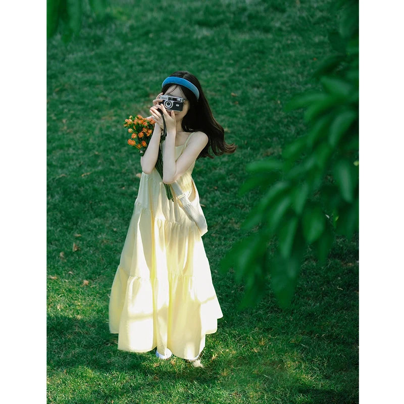 广州十三行爆款海边度假小个子黄色吊带连衣裙五一旅游出街衣服