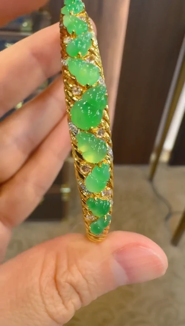 【闪购商品】翡翠手镯18K金镶嵌多样性团购发一件