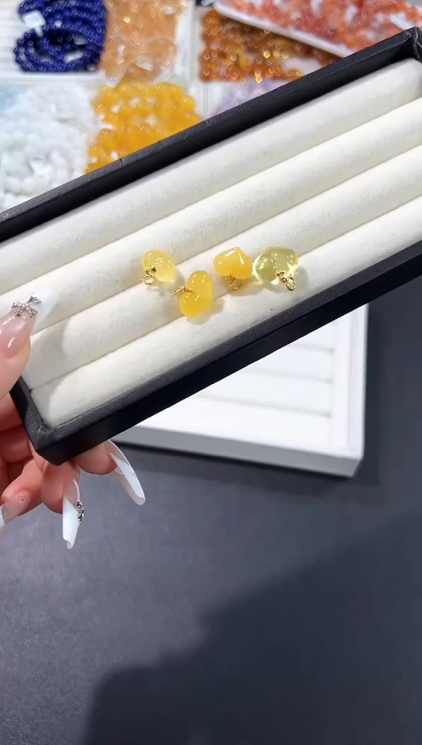 蜜蜡吊坠(不含链)银S925镶嵌65g多样性发其一【1条】默认微瑕