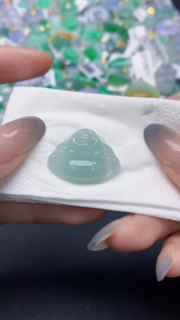 翡翠未镶嵌颈饰天然缅甸a货翡翠