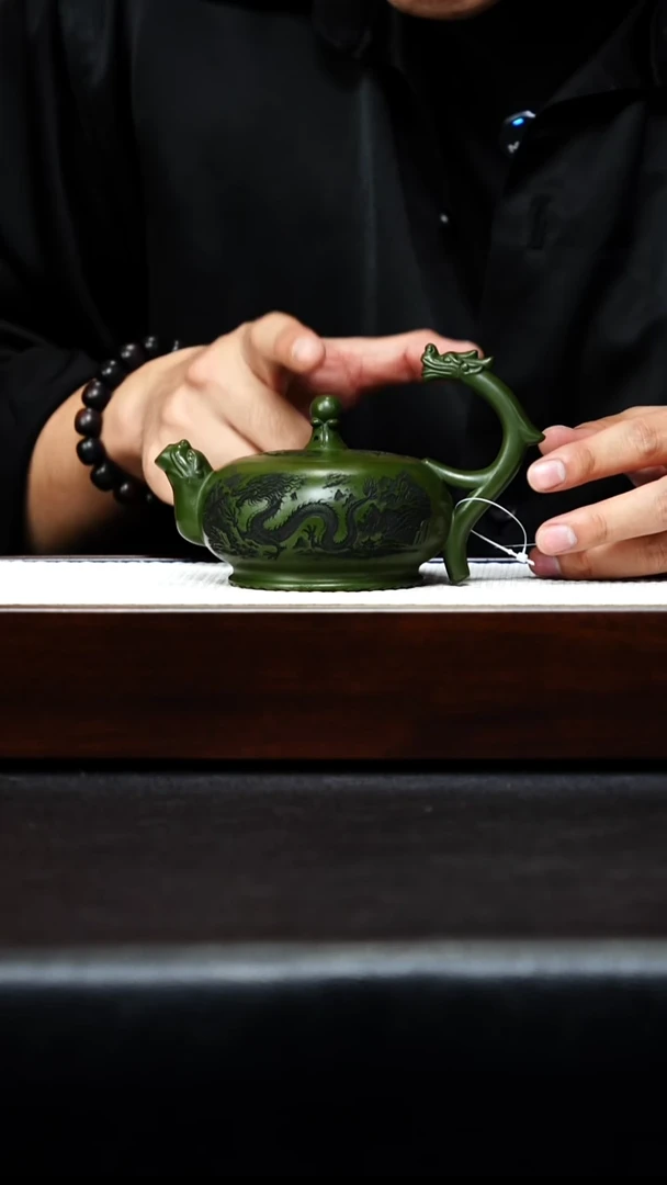 茶杯紫砂宜兴原矿纯手工紫砂 双龙戏珠 景州墨绿泥