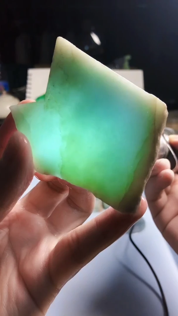 翡翠未镶嵌颈饰翡翠A货3