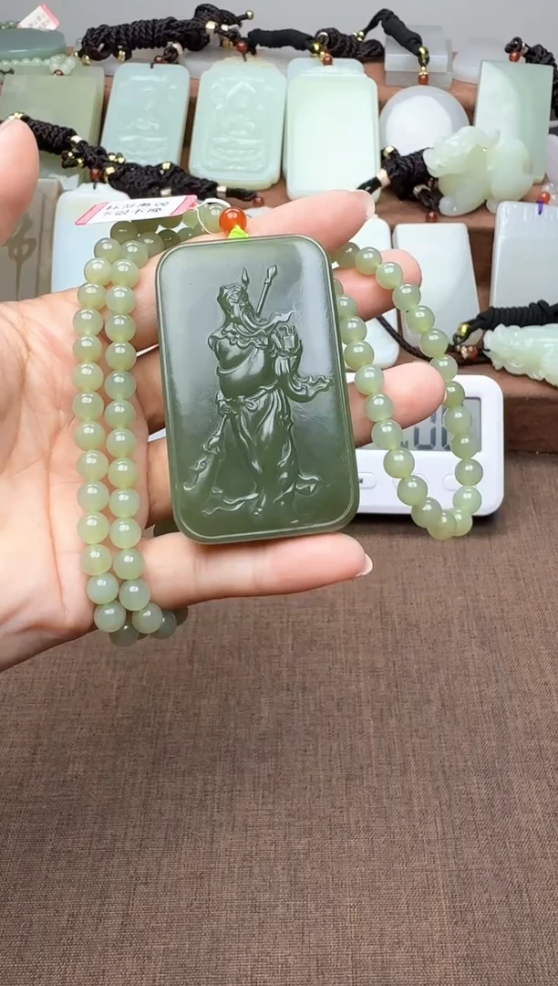 颈饰未镶嵌和田玉老****记老李有钱