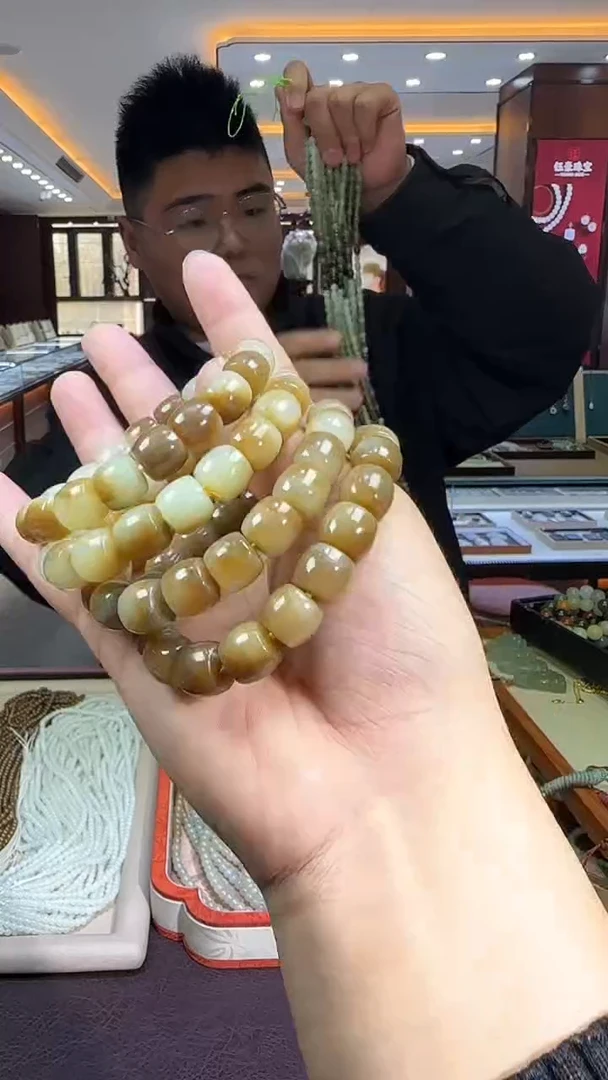 未镶嵌和田玉挂件【陆1208】67 7023 多样性发其一