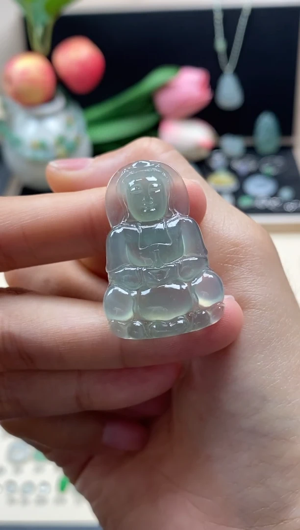翡翠未镶嵌颈饰翡翠晴绿裸石