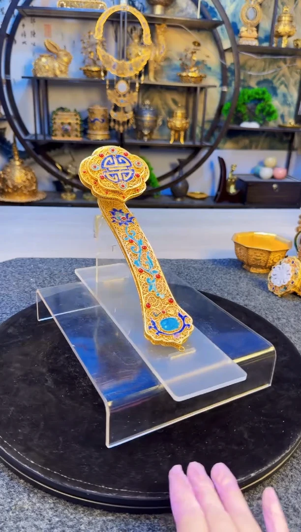 紫铜鎏金花丝如意